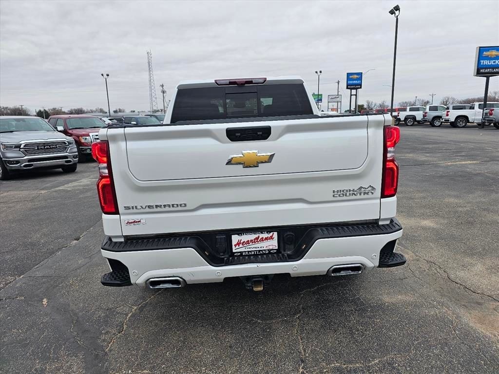 Used 2025 Chevrolet Silverado 1500 High Country Truck Crew Cab