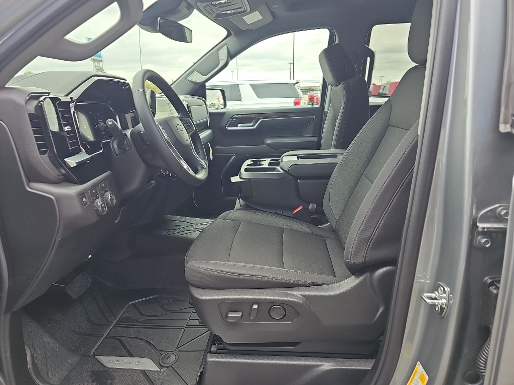 2026 Chevrolet Silverado 1500 RST - Photo 13