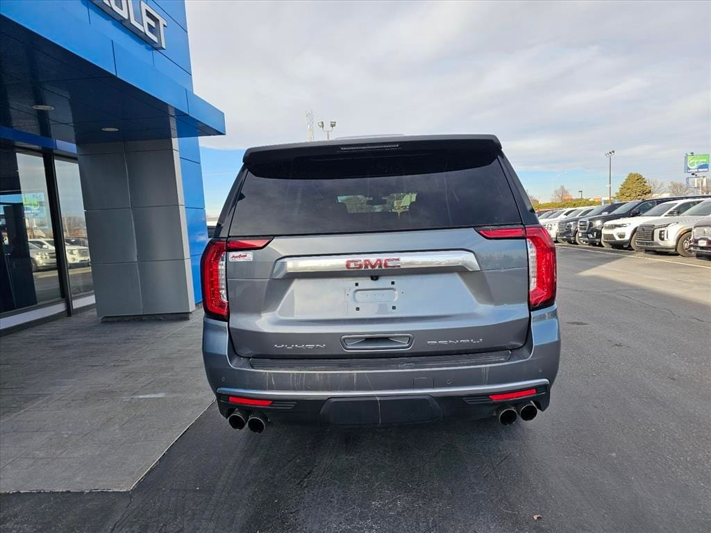 Used 2022 GMC Yukon XL Denali SUV