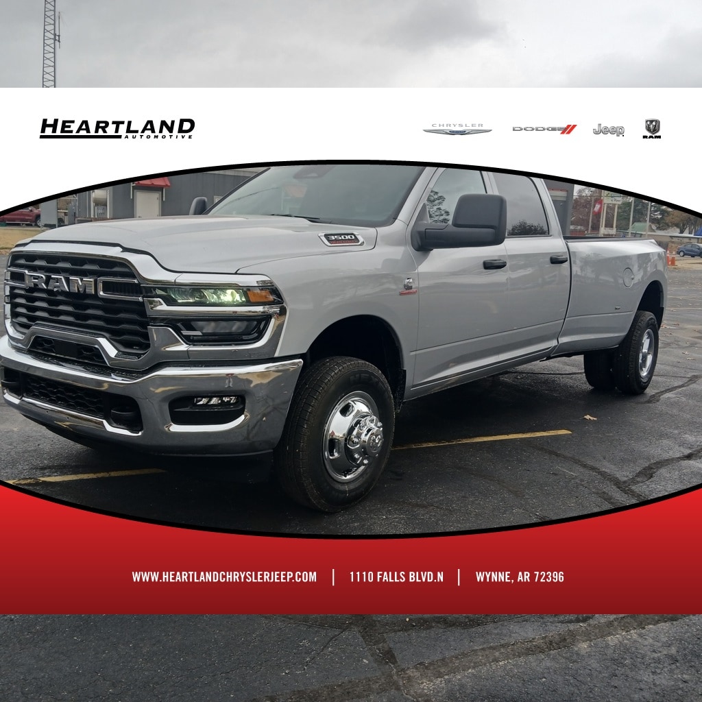 New 2026 Ram 3500 TRADESMAN CREW CAB 4X4 8' BOX Pickup