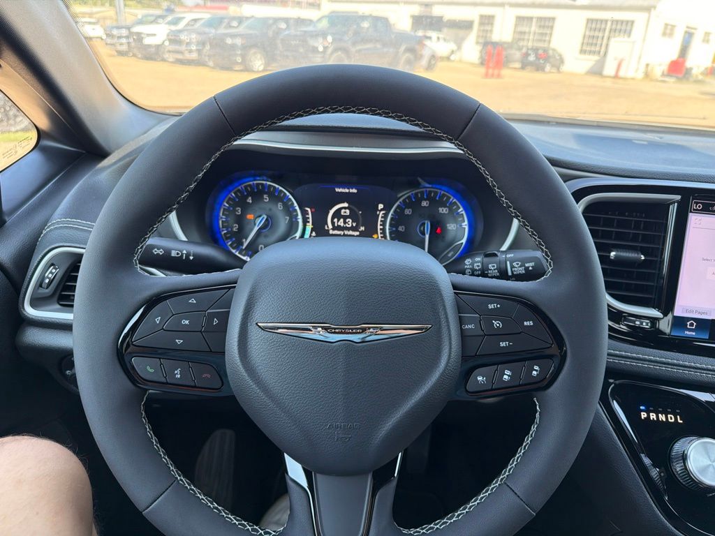 2026 Chrysler Pacifica Select - Photo 13