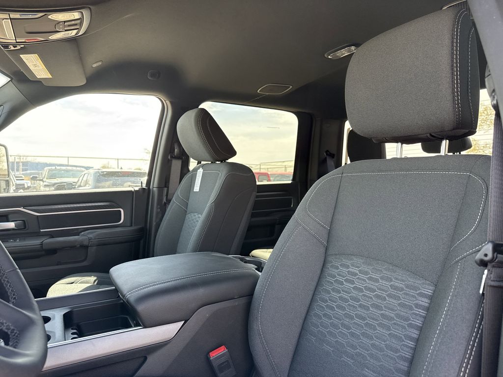 2025 RAM 2500 Big Horn - Photo 14