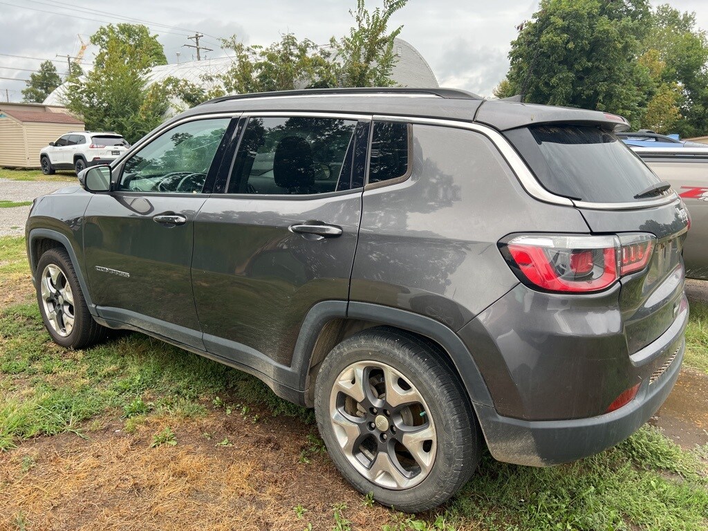 2019 Jeep Compass Limited photo 2