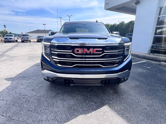 2023 GMC Sierra 1500 SLT - Photo 9