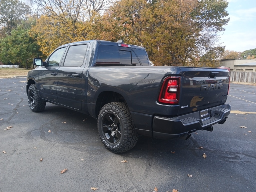 New 2026 Ram 1500 WARLOCK CREW CAB 4X4 5'7 BOX Pickup