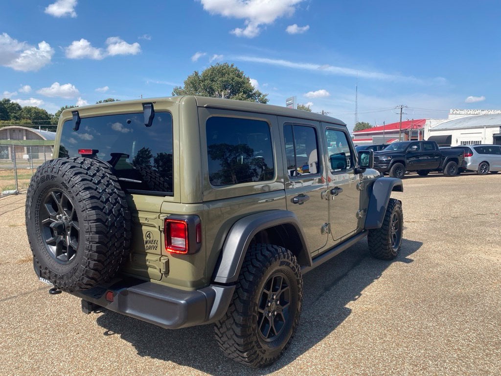 2025 Jeep Wrangler 4-Door Willys - Photo 6