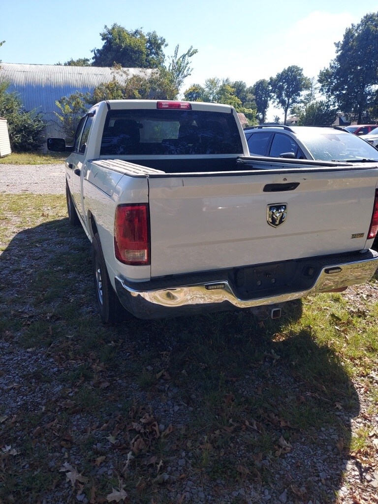 2012 Ram 1500 Tradesman photo 2