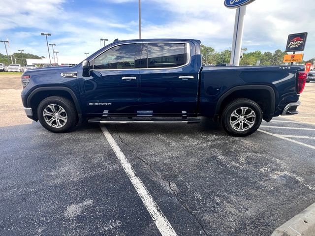 2023 GMC Sierra 1500 SLT - Photo 7