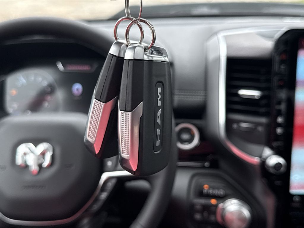 2025 RAM 1500 Laramie - Photo 27