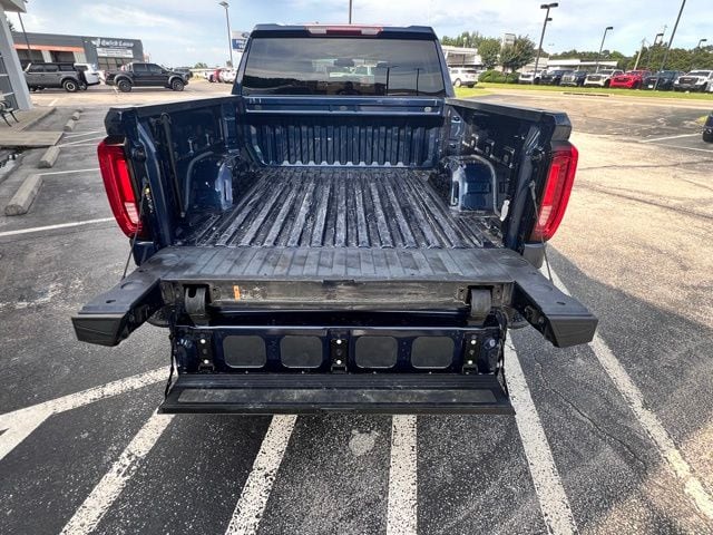 2023 GMC Sierra 1500 SLT - Photo 12