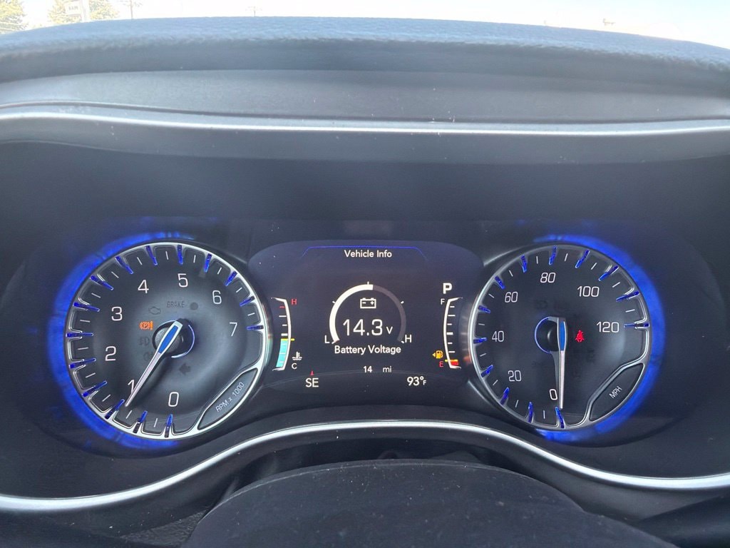 2026 Chrysler Pacifica Select - Photo 16