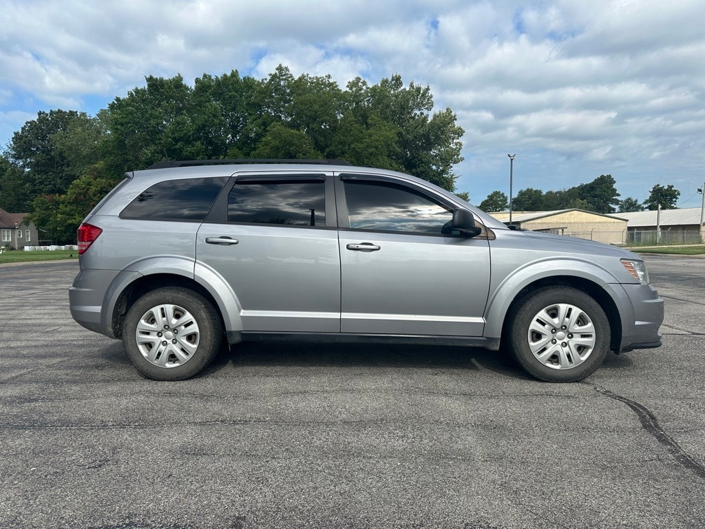 Used 2018 Dodge Journey SE with VIN 3C4PDCAB2JT529748 for sale in Wynne, AR