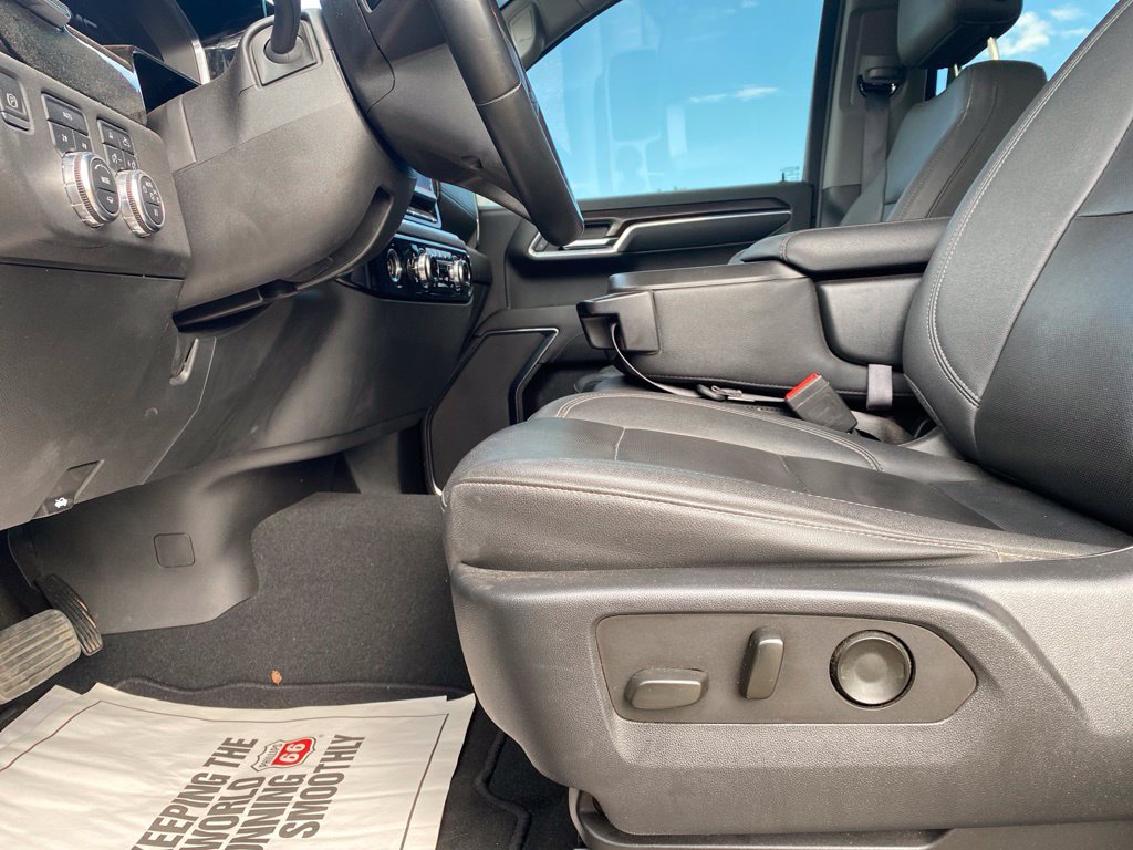 2023 GMC Sierra 1500 SLT - Photo 9