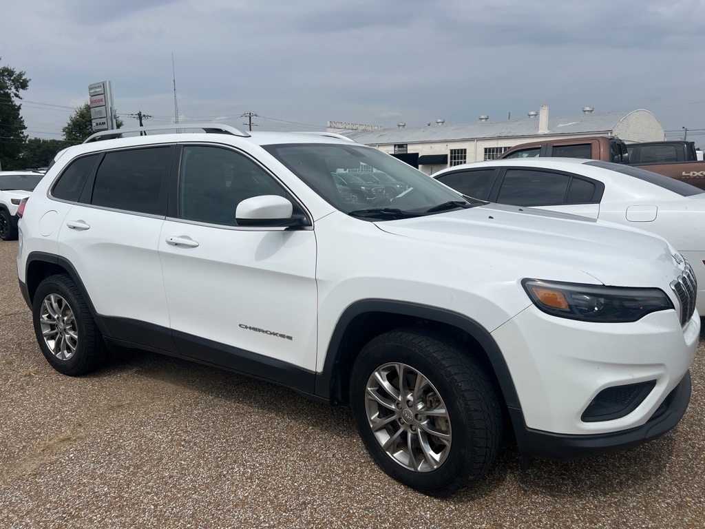 Used 2019 Jeep Cherokee Latitude Plus SUV