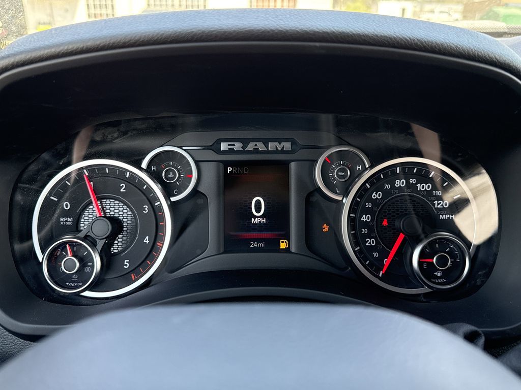 2025 RAM 2500 Big Horn - Photo 24