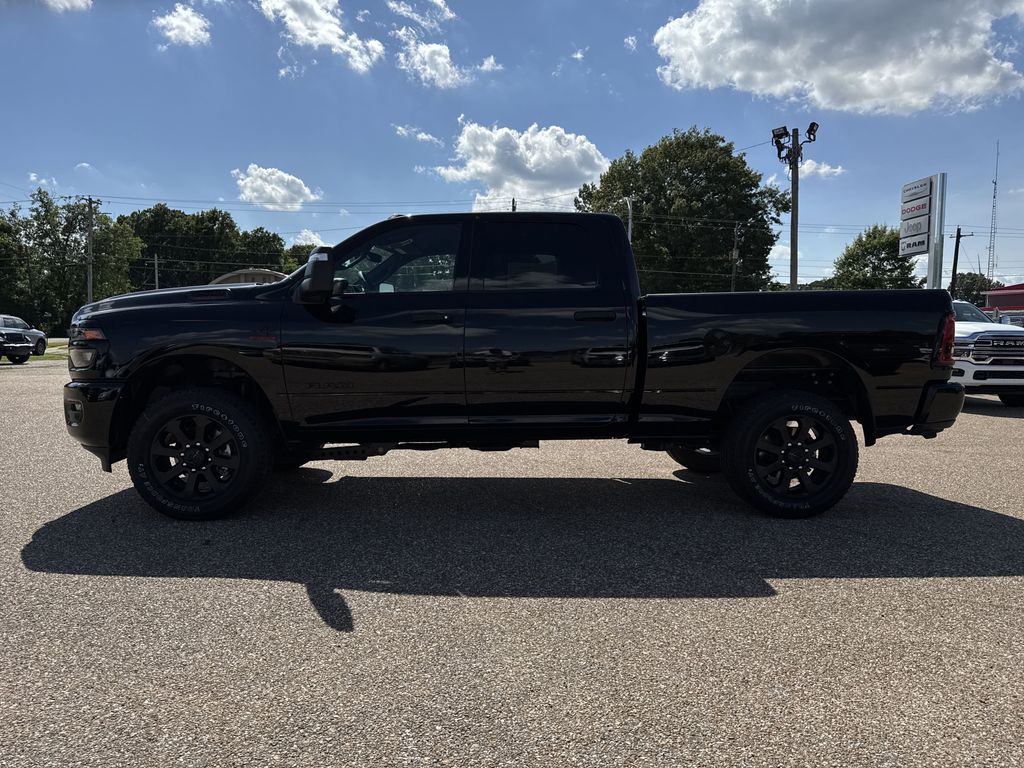 2025 RAM 2500 Big Horn - Photo 8