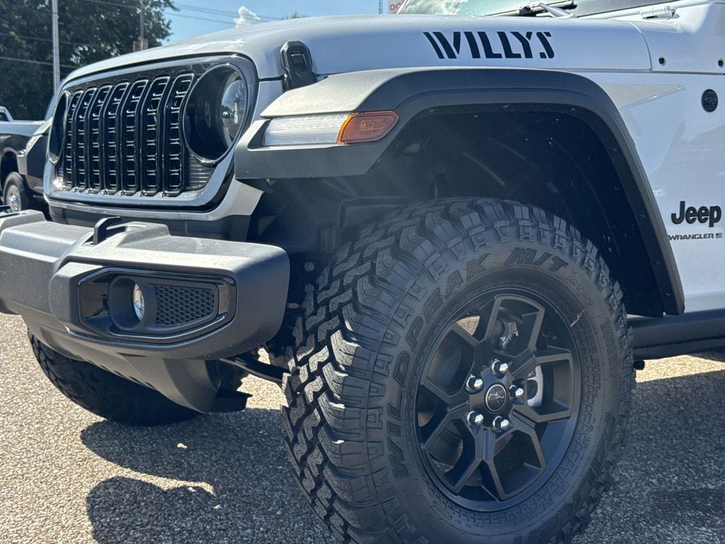 2025 Jeep Wrangler 4-Door Willys - Photo 7