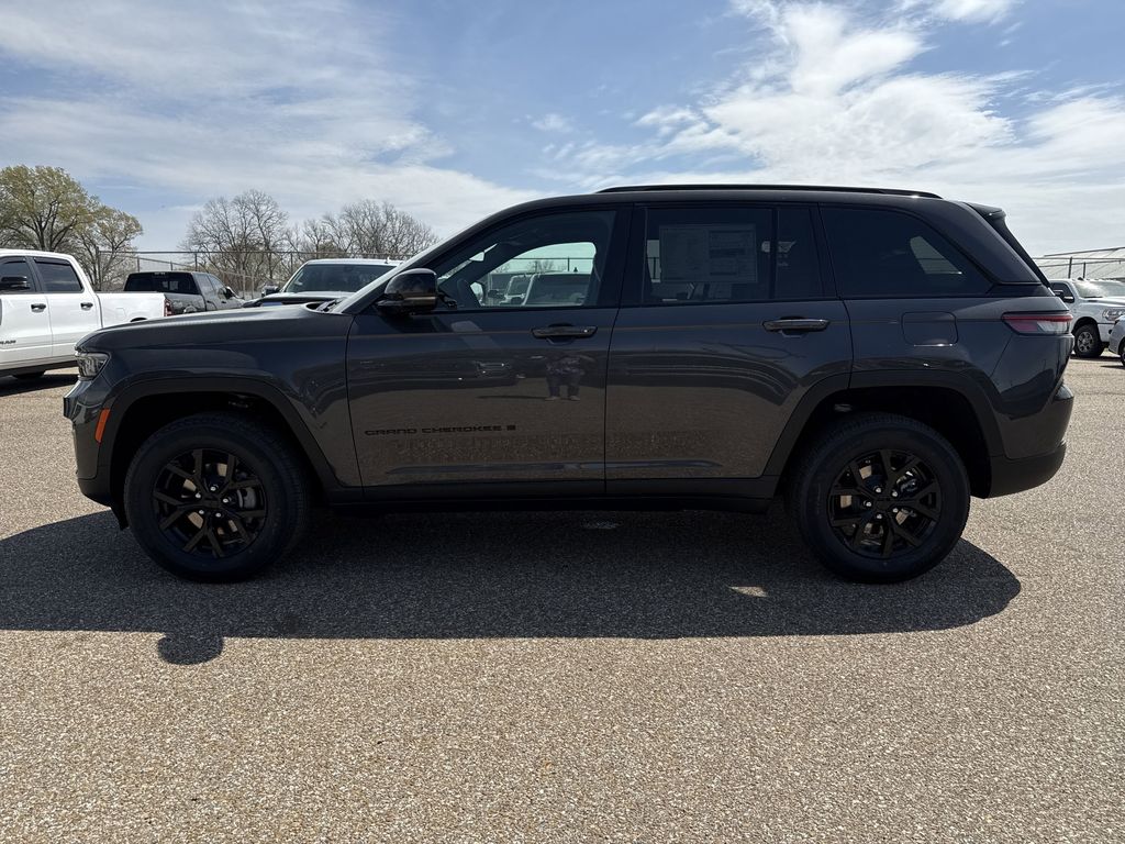 2025 Jeep Grand Cherokee Altitude - Photo 6