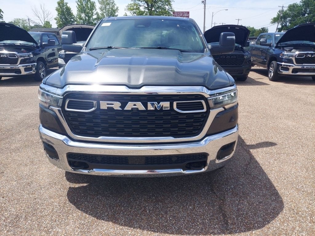 New 2026 Ram 1500 TRADESMAN CREW CAB 4X4 5'7 BOX Pickup