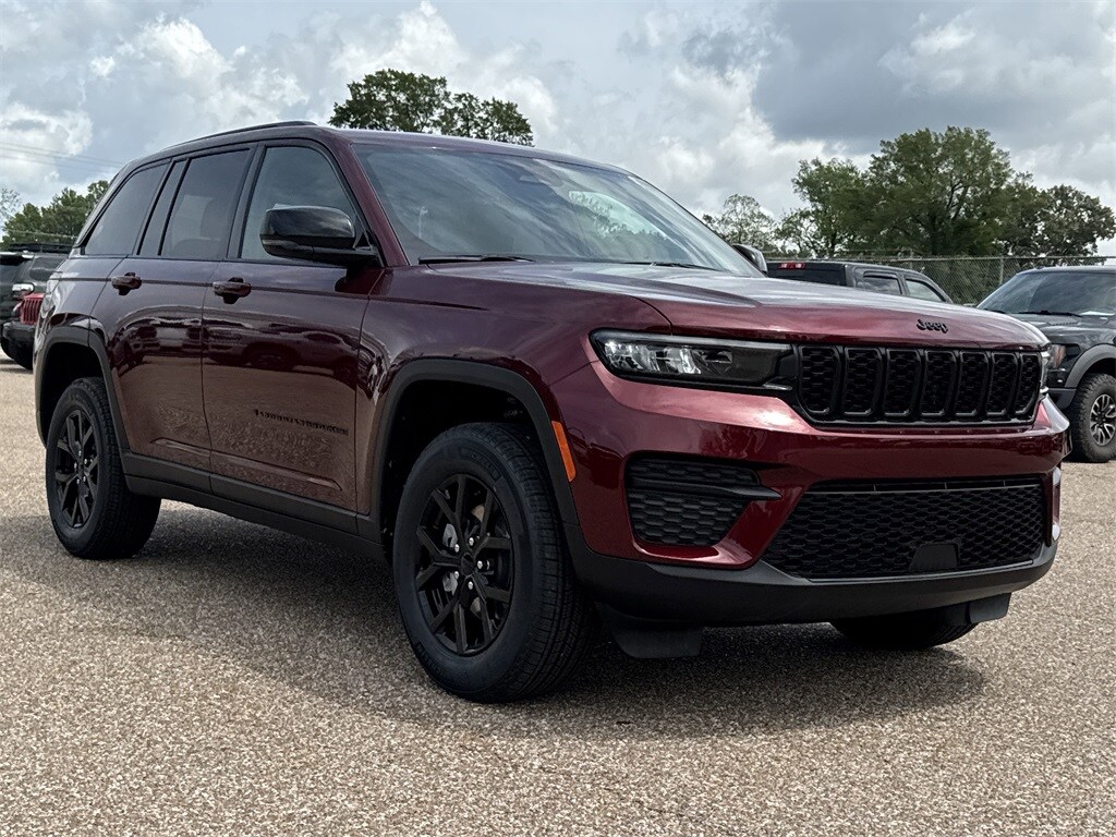 2025 Jeep Grand Cherokee Altitude X photo 3
