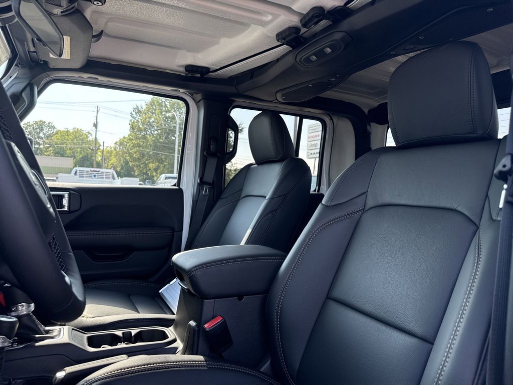 2025 Jeep Gladiator High Tide - Photo 12