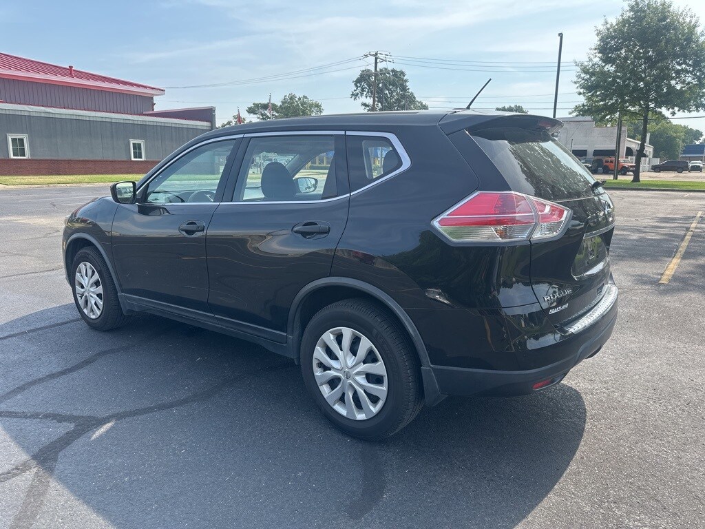 2016 Nissan Rogue S photo 4