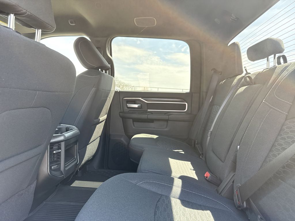 2025 RAM 2500 Big Horn - Photo 15