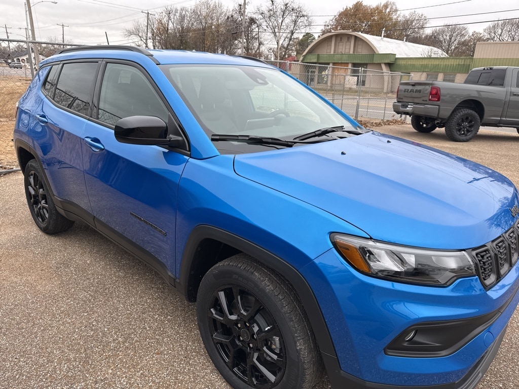 New 2026 Jeep Compass LATITUDE ALTITUDE 4X4 Sport Utility