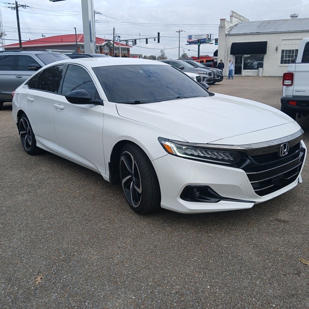 2022 Honda Accord Sport photo 3