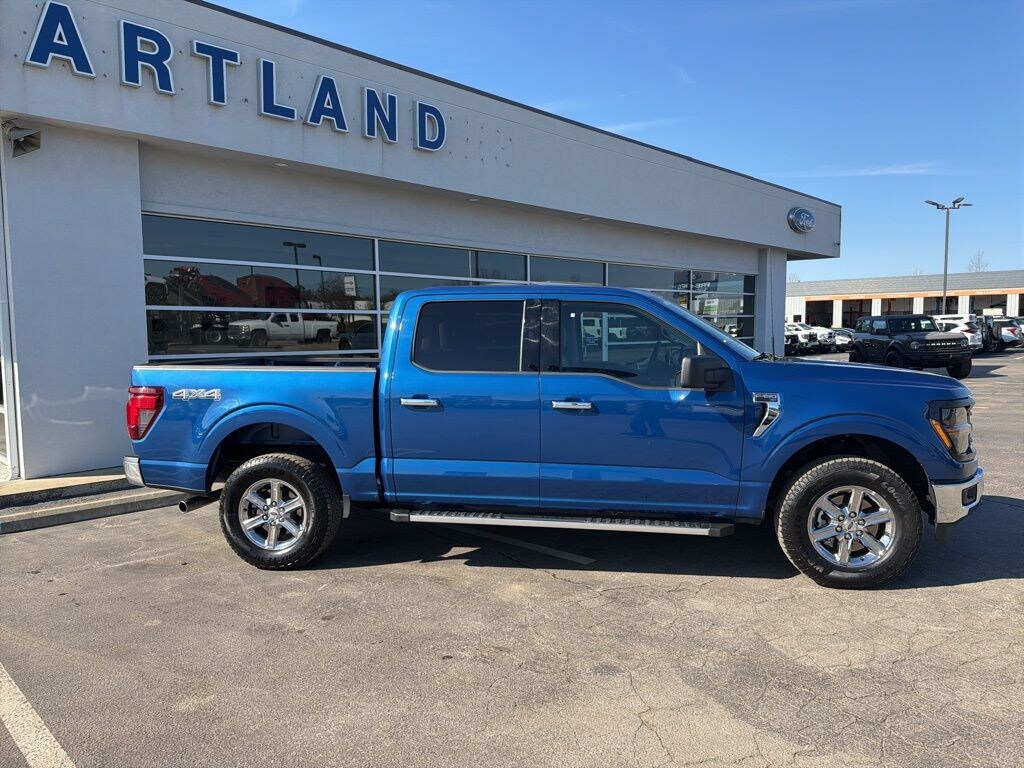 Used 2025 Ford F-150 XLT Truck