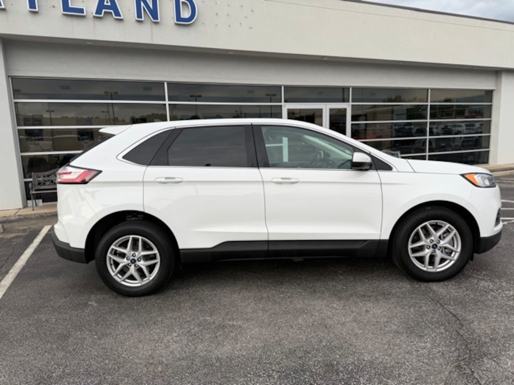 Used 2021 Ford Edge SEL SUV