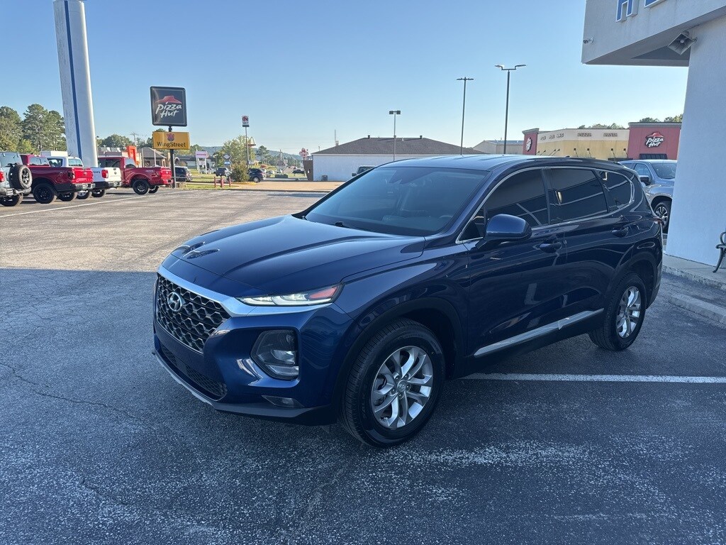 2019 Hyundai Santa Fe SEL photo 2