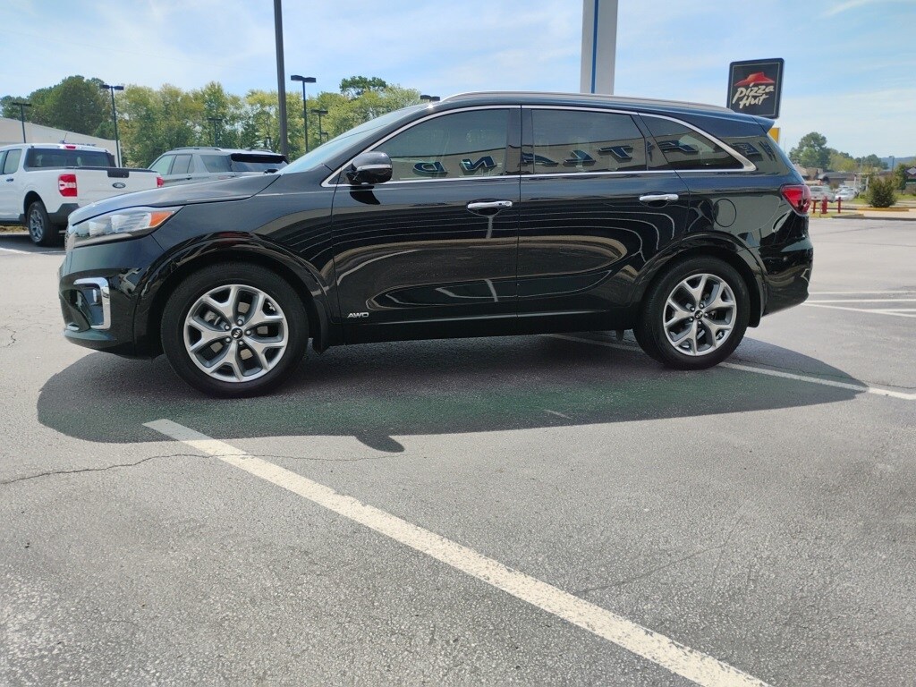 2020 Kia Sorento SX photo 2