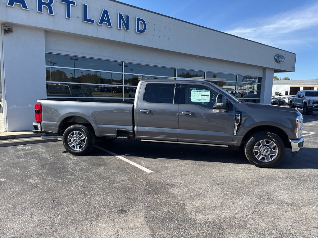 New 2026 Ford F-250 Lariat Truck Crew Cab