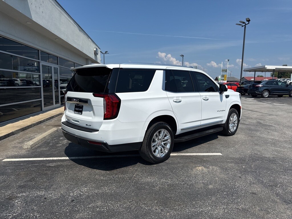 2021 Gmc Yukon SLT photo 3