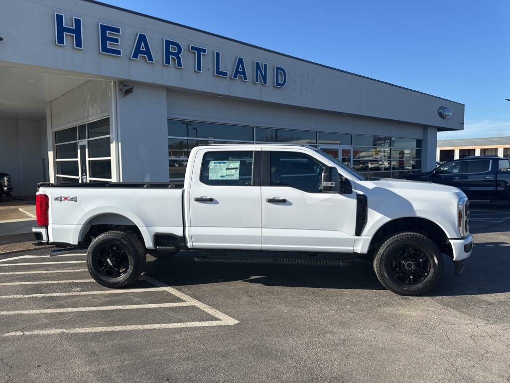 New 2026 Ford F-250 Truck Crew Cab