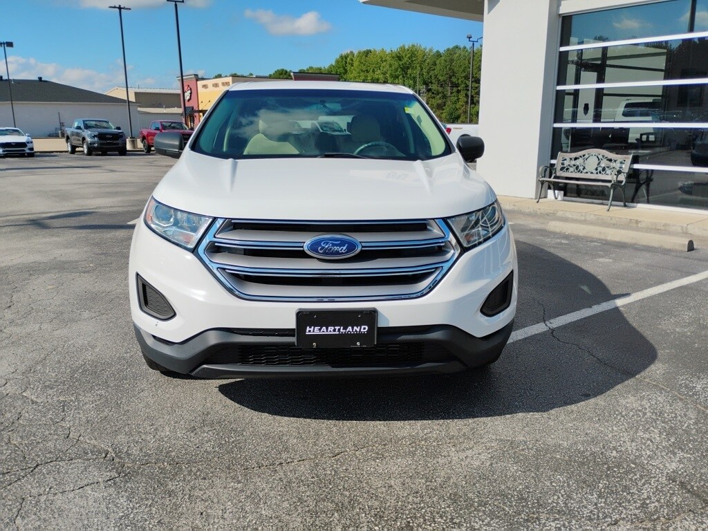 2018 Ford Edge SE photo 3