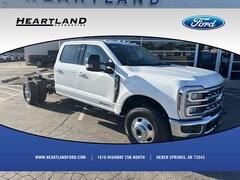 2026 Ford F-350 Chassis Truck Crew Cab