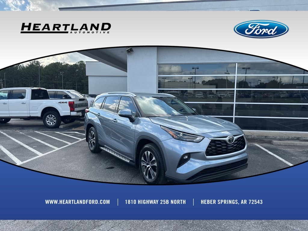 Used 2022 Toyota Highlander XLE SUV