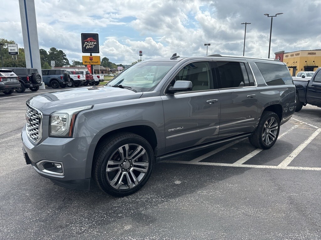 2018 Gmc Yukon XL Denali photo 3