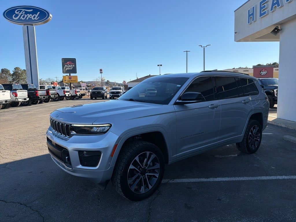 Used 2022 Jeep Grand Cherokee L Overland SUV