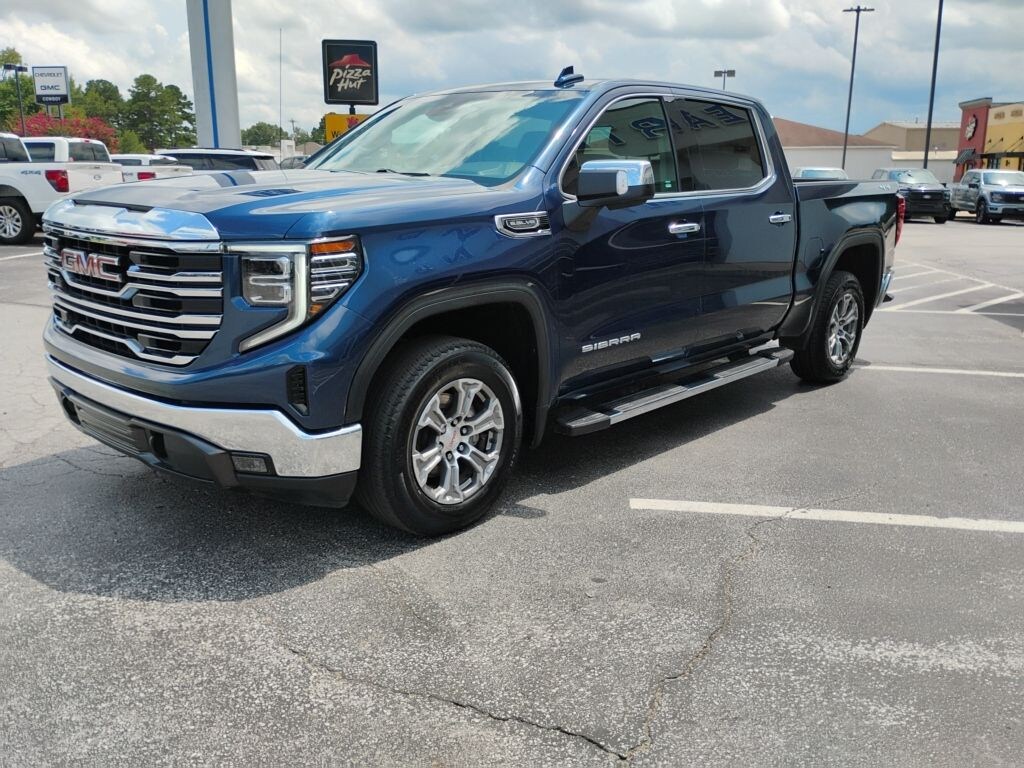 Used 2023 GMC Sierra 1500 SLT Truck