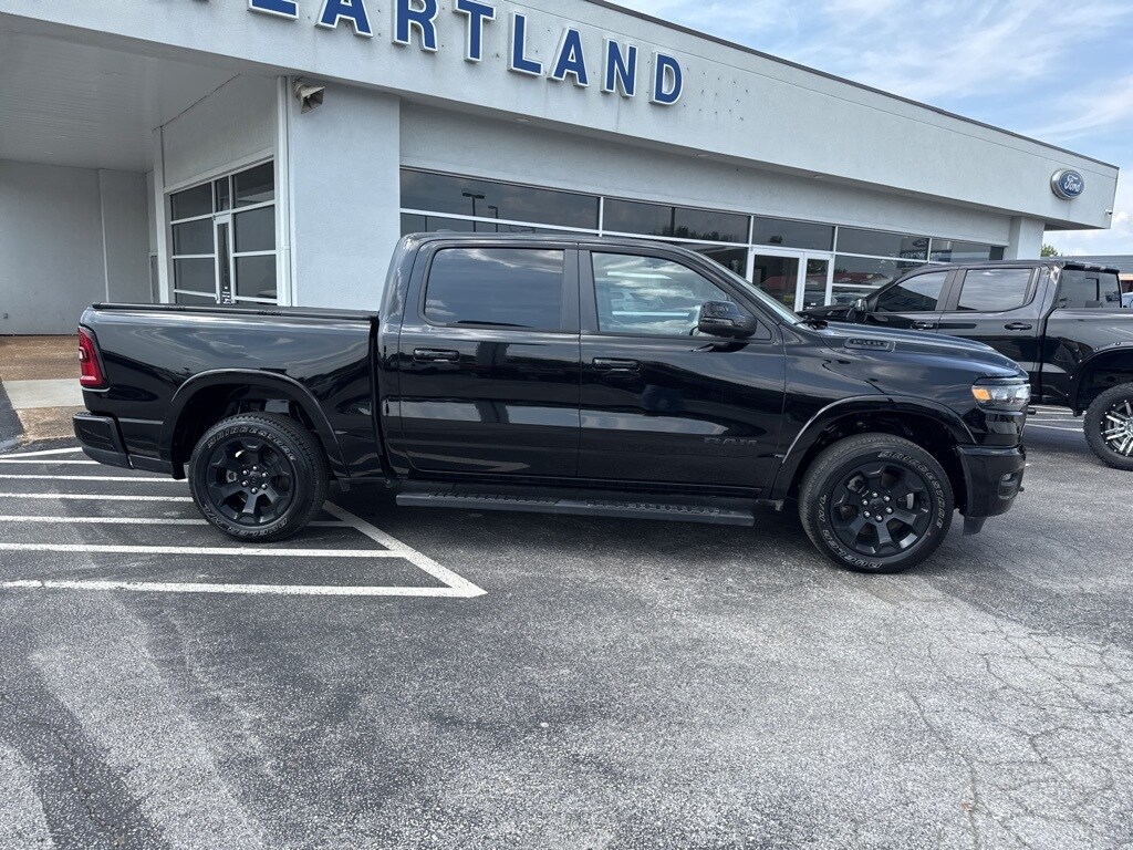2025 Ram 1500 Big Horn Lone Star photo 2