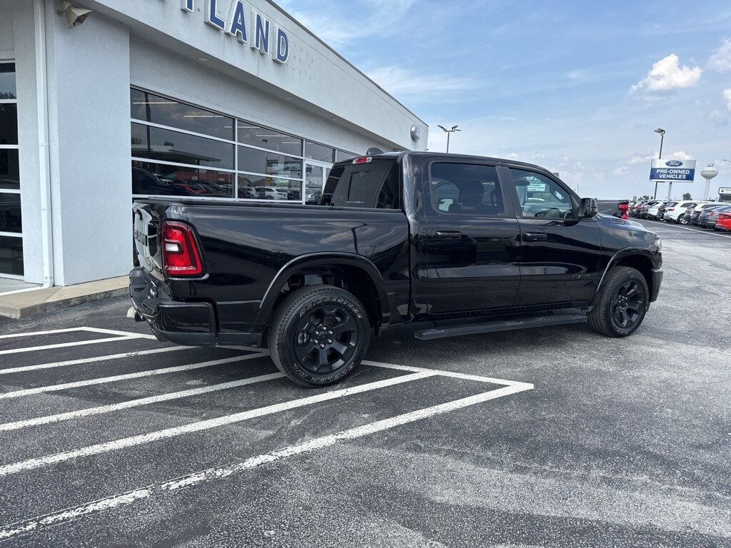 2025 Ram 1500 Big Horn Lone Star photo 3