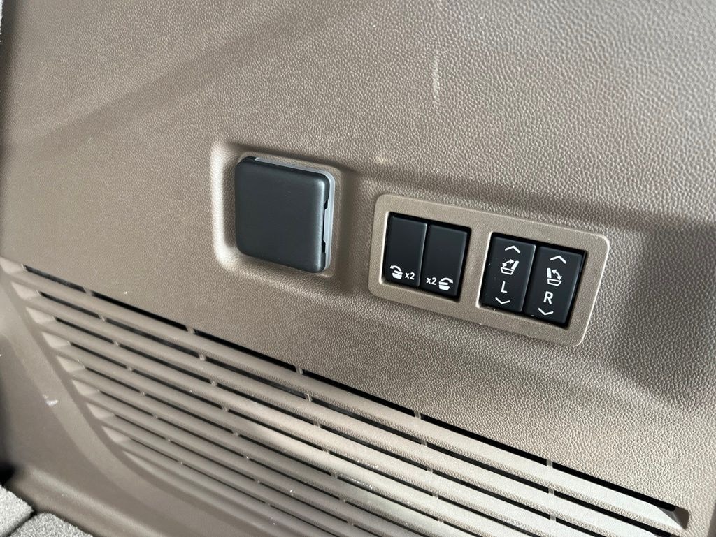 Used 2023 GMC Yukon Denali SUV