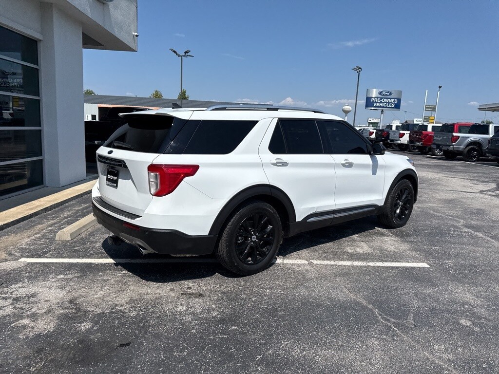 2021 Ford Explorer Limited photo 2