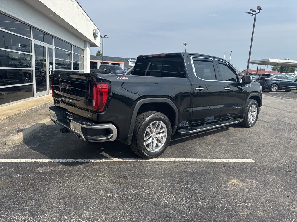 Used 2021 GMC Sierra 1500 SLT Truck