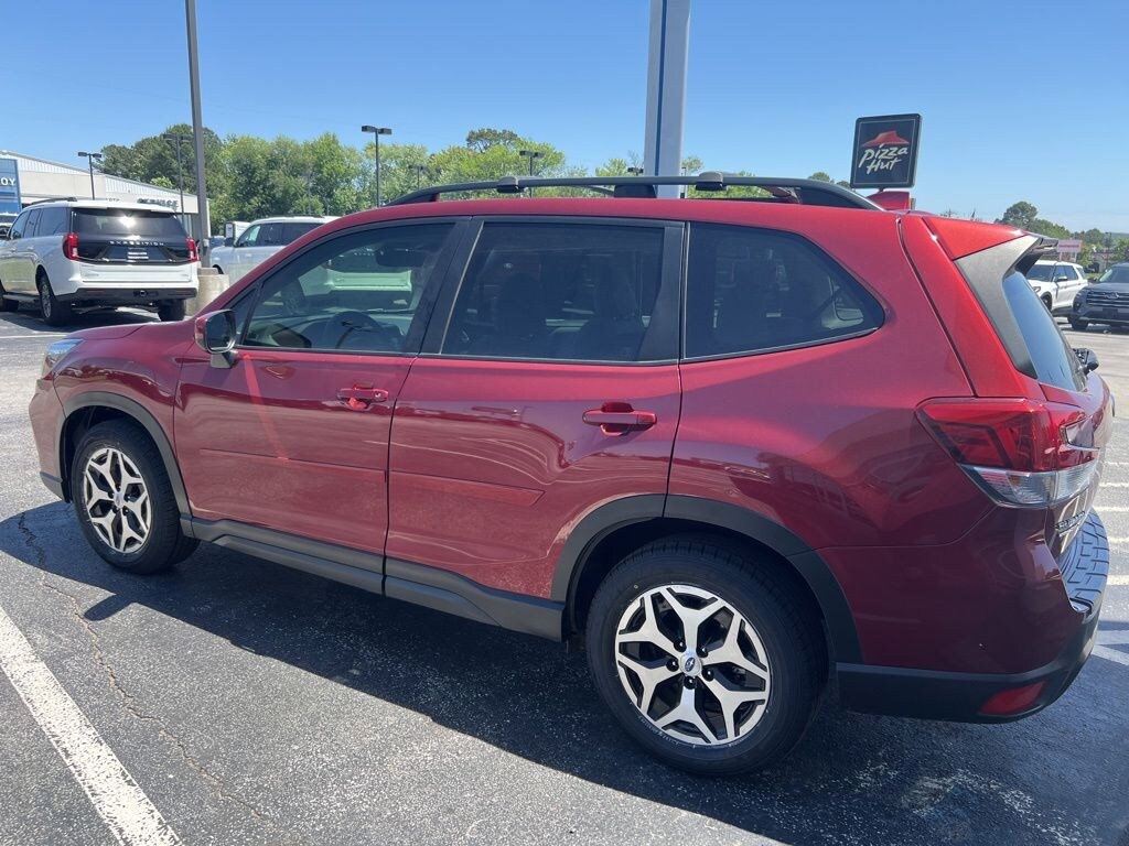 Used 2021 Subaru Forester Premium SUV