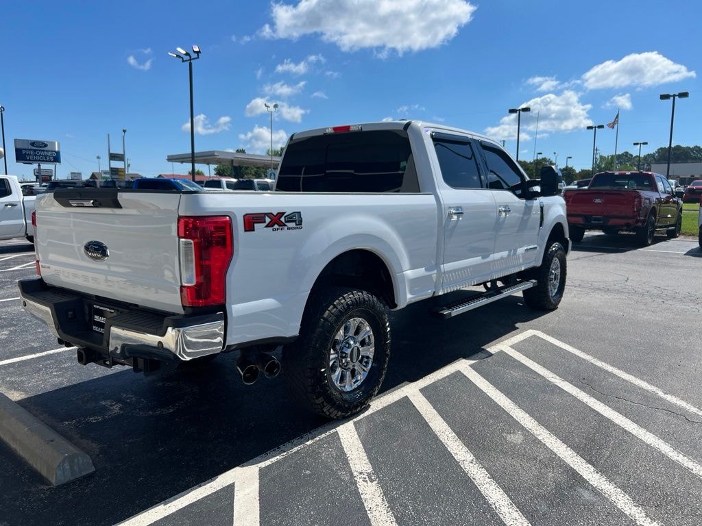 Used 2017 Ford F-250SD Lariat Truck