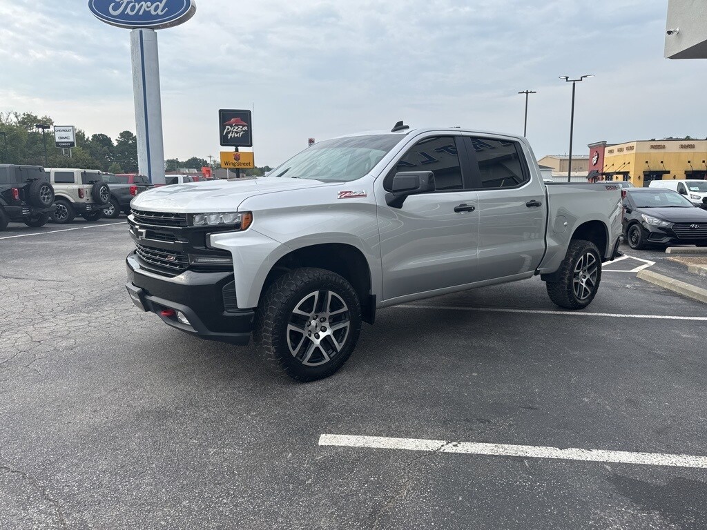 2020 Chevrolet Silverado 1500 LT Trail Boss photo 3